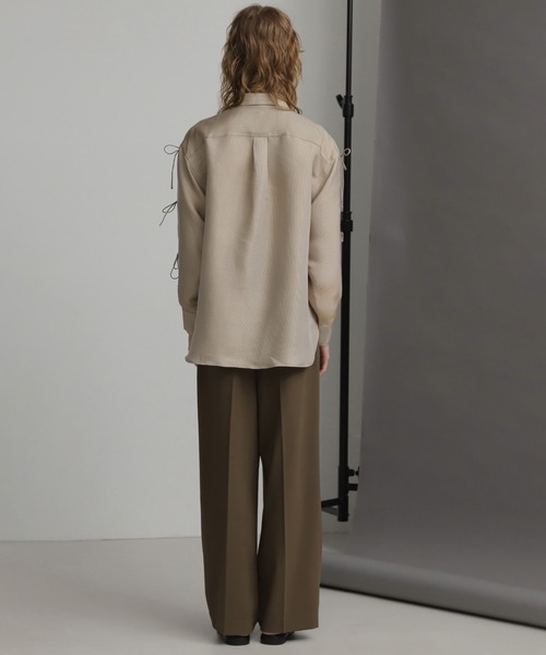 ROSE BUD（ローズバッド）の「リボンスリーブシャツ（シャツ/ブラウス・レディース・ブルー/ベージュ・ONE SIZE）」の5枚目の写真