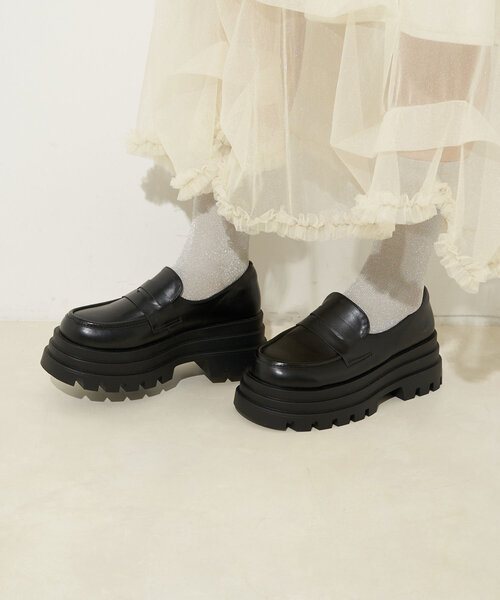 CIAOPANIC(チャオパニック)の「厚底スニーカーローファー(スニーカー・レディース・ブラック/シルバー・LARGE/MEDIUM/SMALL)」の6枚目の写真