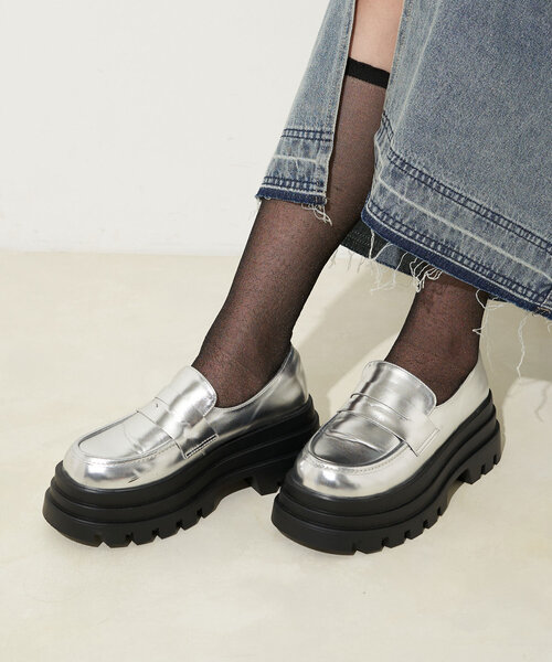 CIAOPANIC(チャオパニック)の「厚底スニーカーローファー(スニーカー・レディース・ブラック/シルバー・LARGE/MEDIUM/SMALL)」の8枚目の写真