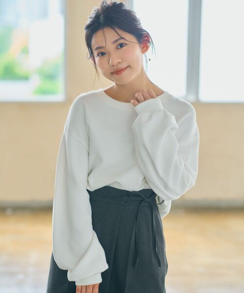 C*K様 Ado Hibana ファッショナブルスウェット Mサイズ ファッショナブル「Hibana」スウェット【Ado Official Shop】