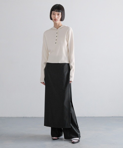 yuw（ユウ）の「ラップスカ－トレイヤードパンツ　 323458（その他パンツ・レディース・ブラック/グレー・MEDIUM/LARGE）」の9枚目の写真