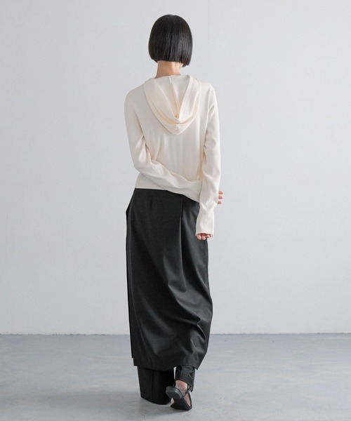 yuw（ユウ）の「ラップスカ－トレイヤードパンツ　 323458（その他パンツ・レディース・ブラック/グレー・MEDIUM/LARGE）」の7枚目の写真