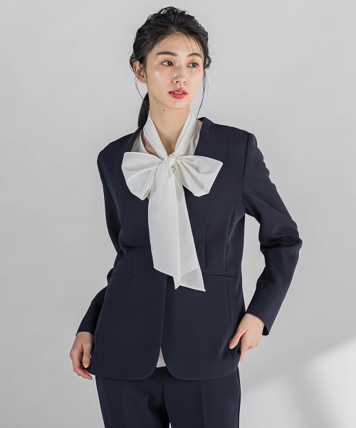 la.f…(ラエフ)の「ダブルクロスジャケット≪手洗い可能≫(ノーカラージャケット・レディース・ネイビー/ベージュ・11号/9号/7号)」の9枚目の写真