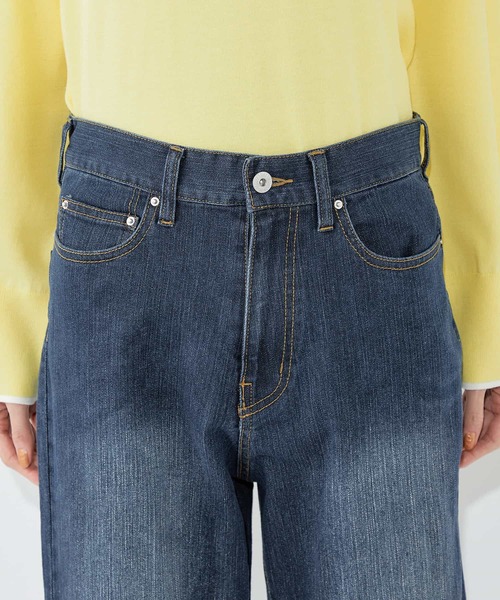 Petit Honfleur（プチオンフルール）の「バギーデニムパンツ（デニムパンツ・レディース・ブルー/ネイビー・64/67）」の12枚目の写真