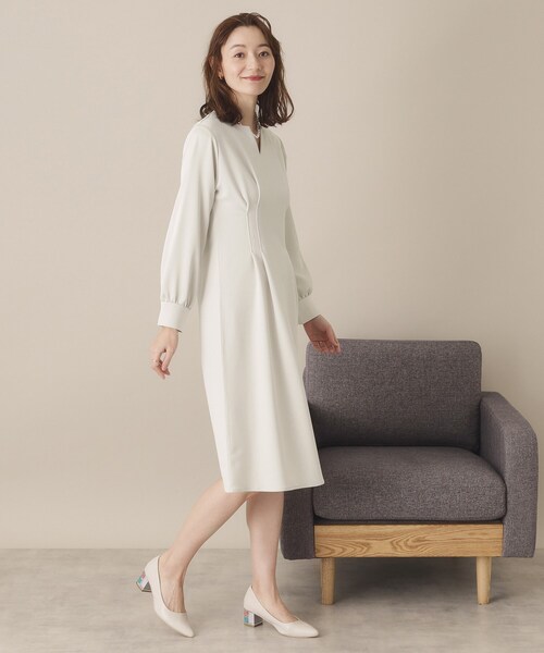 ITS'DEMO（イッツデモ）の「◆【通勤／手洗い可】カットジョーゼットワンピース（ワンピース・レディース・ベージュ/ナチュラル/ブラック・00）」の10枚目の写真