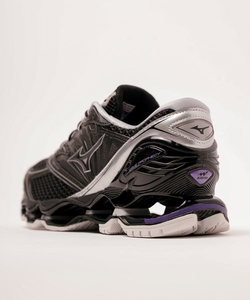 MIZUNO(ミズノ )の「Wave Prophecy LS(スニーカー・メンズ・ブラック・26/26.5/27/27.5/28)」の3枚目の写真