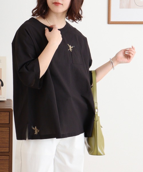 Emago(イマゴ)の「EMAGO いたずらネコ刺繍ブラウス(シャツ/ブラウス・レディース・ブルー/ブラック/ホワイト・FREE)」の10枚目の写真