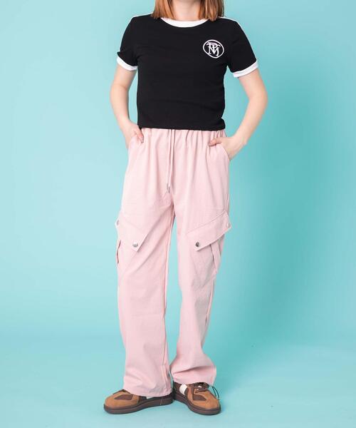 WOND（ウォンド）の「WOND/ビッグポケットカーゴパンツ（カーゴパンツ・レディース・ピンク/ブラック/オフホワイト・FREE）」の12枚目の写真