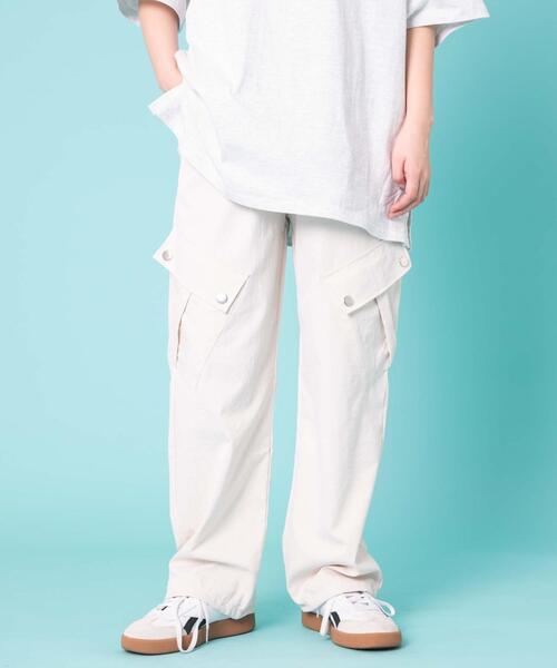 WOND（ウォンド）の「WOND/ビッグポケットカーゴパンツ（カーゴパンツ・レディース・ピンク/ブラック/オフホワイト・FREE）」の16枚目の写真