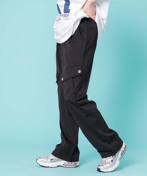 WOND（ウォンド）の「WOND/ビッグポケットカーゴパンツ（カーゴパンツ・レディース・ピンク/ブラック/オフホワイト・FREE）」の20枚目の写真