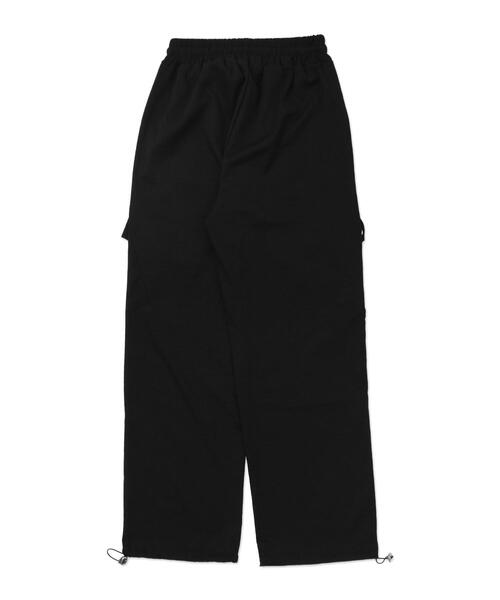 WOND（ウォンド）の「WOND/ビッグポケットカーゴパンツ（カーゴパンツ・レディース・ピンク/ブラック/オフホワイト・FREE）」の4枚目の写真