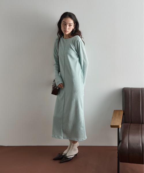 THE YOn（ザヨン）の「ニュアンスバックルパテントフェイクレザーショルダーバッグ（ショルダーバッグ・レディース・ブラック/サックスブルー/ブラウン・FREE）」の19枚目の写真