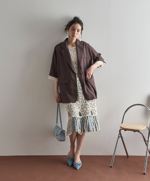 THE YOn（ザヨン）の「ニュアンスバックルパテントフェイクレザーショルダーバッグ（ショルダーバッグ・レディース・ブラック/サックスブルー/ブラウン・FREE）」の6枚目の写真