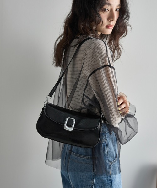 セール】ニュアンスバックルパテントフェイクレザーショルダーバッグ