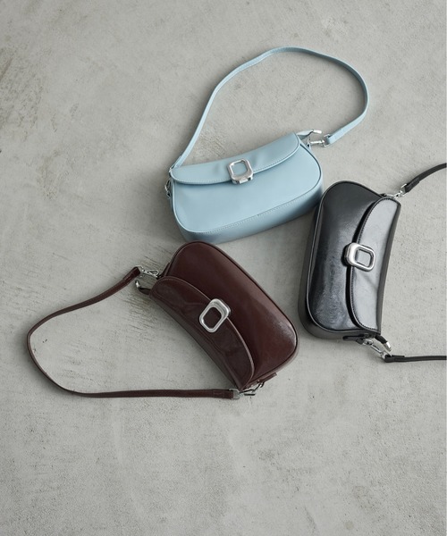 セール】ニュアンスバックルパテントフェイクレザーショルダーバッグ