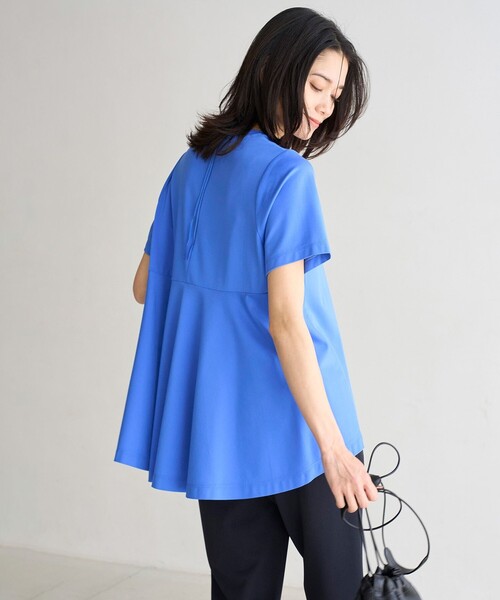 UNFILO（アンフィーロ）の「BEAUTY FORM-T バックフレアTシャツ（Tシャツ/カットソー・レディース・ホワイト系/グレー系/ネイビー系/ベージュ系/黄緑系/ブルー系/ブラック系・SMALL/MEDIUM/LARGE）」の15枚目の写真