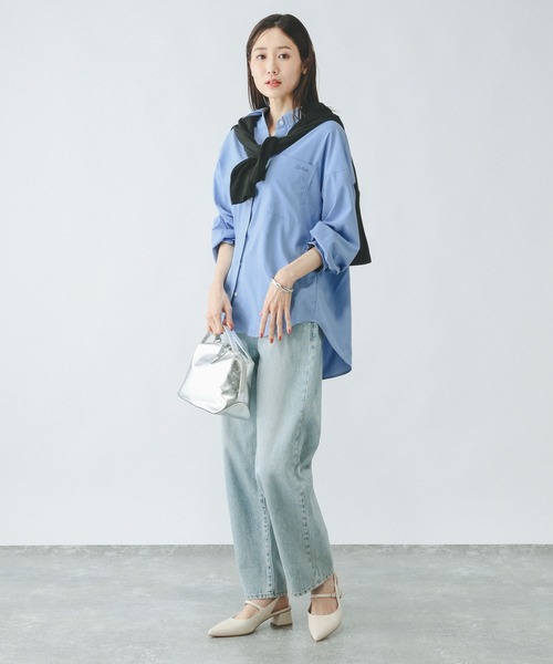 GLOBAL WORK（グローバルワーク）の「イージーケア刺繍シャツ/321333（シャツ/ブラウス・レディース・ライトブルー/ホワイト・REGULER/LONG）」の4枚目の写真