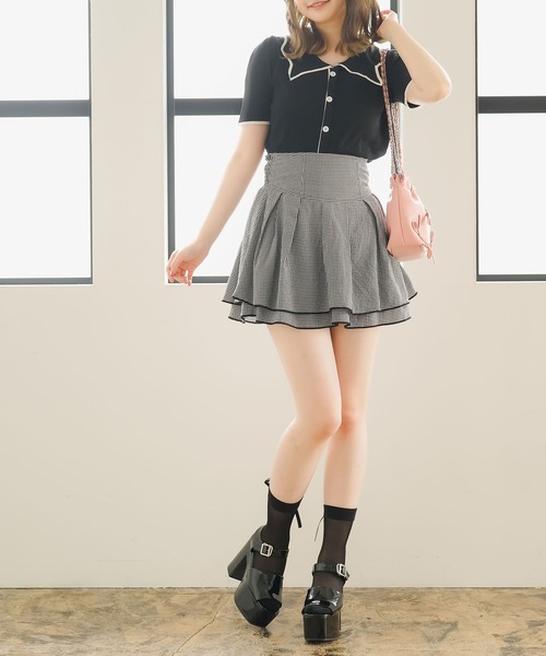 Newlyme（ニューリーミー）の「バイカラーパフスリーブ半袖ニット（Tシャツ/カットソー・レディース・ブラック/ホワイト・FREE）」の18枚目の写真