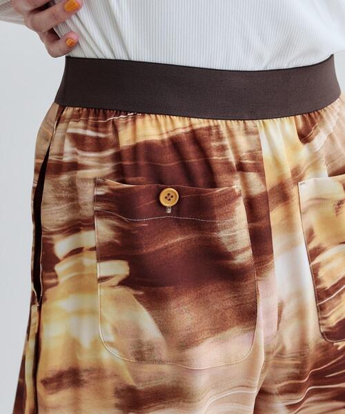 GALLEST（ギャレスト）の「プリントイージーワイドストレートパンツ（その他パンツ・レディース・キャメル/グリーン・38/36）」の14枚目の写真