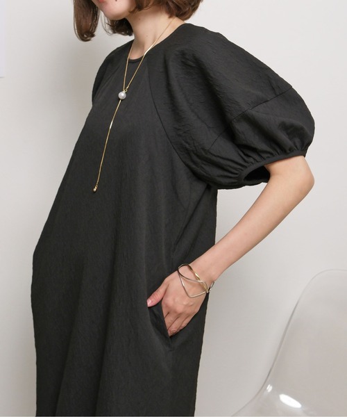 palm RICHE(ポームリシュ)の「ふくれジャガードマーメードシルエットボリューム袖ワンピース(ワンピース・レディース・イエロー/アイボリー/ブラック・M)」の2枚目の写真