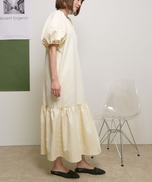palm RICHE(ポームリシュ)の「ふくれジャガードマーメードシルエットボリューム袖ワンピース(ワンピース・レディース・イエロー/アイボリー/ブラック・M)」の10枚目の写真