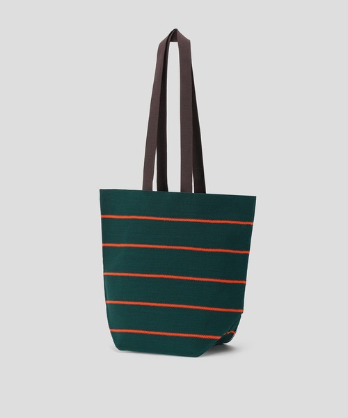 JNBY（ジェーエヌビーワイ）の「HOME Striped Knit Tote Bag / ストライプニットトートバッグ（トートバッグ・レディース・グリーン/グレー・ONE SIZE）」の2枚目の写真