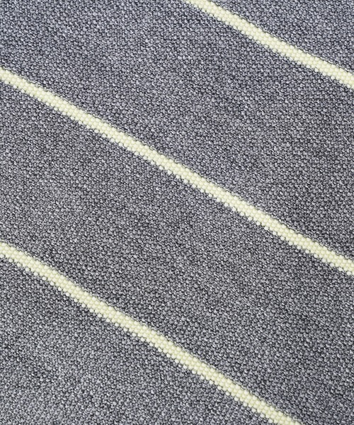 JNBY（ジェーエヌビーワイ）の「HOME Striped Knit Tote Bag / ストライプニットトートバッグ（トートバッグ・レディース・グリーン/グレー・ONE SIZE）」の11枚目の写真