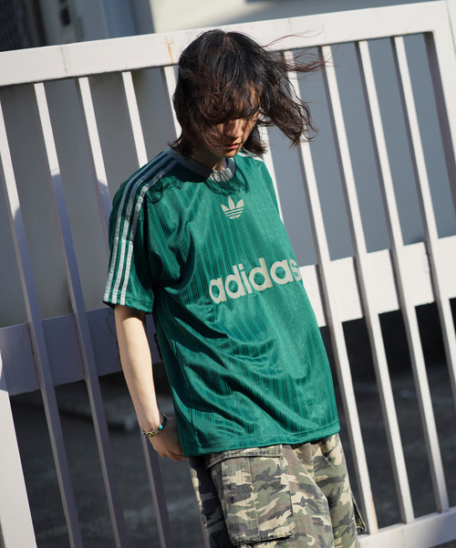 JOINT WORKS(ジョイントワークス)の「ADIDAS/アディダスADICOLOR POLY/Tシャツ(Tシャツ/カットソー・メンズ・グリーン/レッド/ホワイト/ブラック・MEDIUM/LARGE)」の7枚目の写真