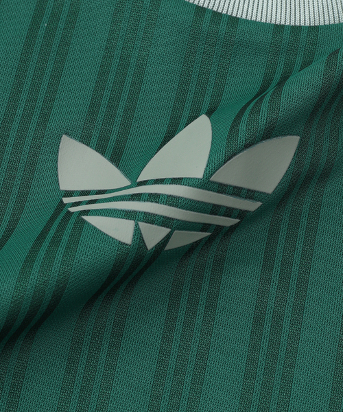 JOINT WORKS(ジョイントワークス)の「ADIDAS/アディダスADICOLOR POLY/Tシャツ(Tシャツ/カットソー・メンズ・グリーン/レッド/ホワイト/ブラック・MEDIUM/LARGE)」の13枚目の写真