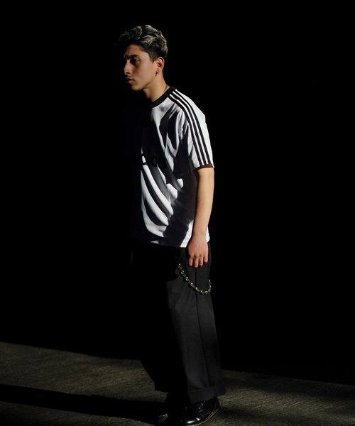 JOINT WORKS(ジョイントワークス)の「ADIDAS/アディダスADICOLOR POLY/Tシャツ(Tシャツ/カットソー・メンズ・グリーン/レッド/ホワイト/ブラック・MEDIUM/LARGE)」の21枚目の写真