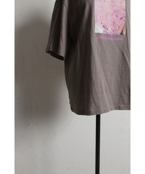 &. NOSTALGIA（アンドドットノスタルジア）の「フラワーフォトプリントTシャツ（Tシャツ/カットソー・レディース・オフホワイト/グレー・M）」の22枚目の写真