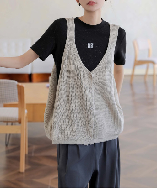 FINEnough(ファインナフ)の「片畦前ボタンゆる編みニットタンク(ニット/セーター・レディース・ベージュ/グリーン/ホワイト/ブラック・FREE)」の21枚目の写真