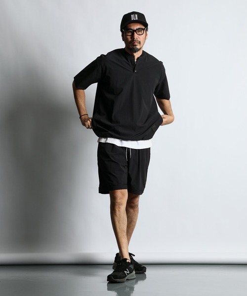 The DUFFER of ST.GEORGE（ザダファーオブセントジョージ）の「〔BLACK LABEL〕CORDURA RIPSTOP S/S TOPS：セットアップ コーデュラリップストップ 半袖トップス（ナイロンジャケット・メンズ・ブラック・SMALL/MEDIUM/LARGE/X-LARGE）」の3枚目の写真