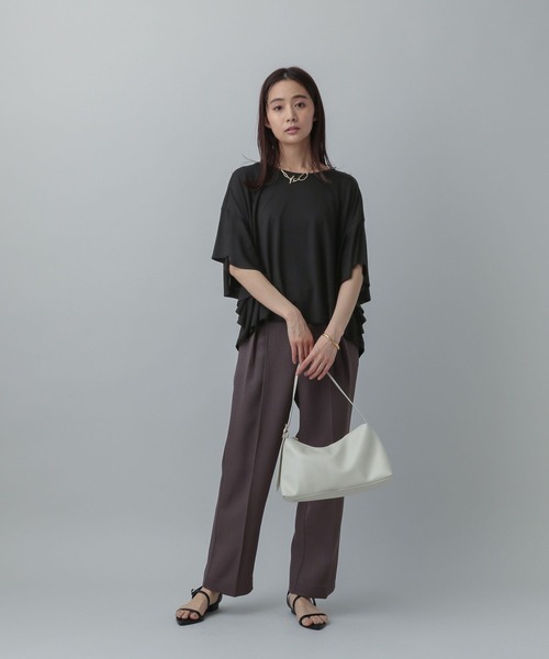 GLOBAL WORK(グローバルワーク)の「ビッグフリルチュニック半袖/MATINEE LINE/327910(Tシャツ/カットソー・レディース・アイボリー/ブラック/チャコール・REGULAR/LONG)」の11枚目の写真