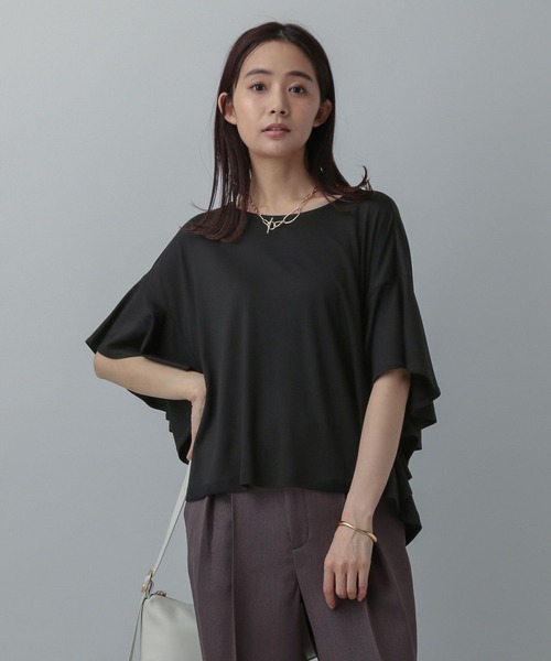 GLOBAL WORK(グローバルワーク)の「ビッグフリルチュニック半袖/MATINEE LINE/327910(Tシャツ/カットソー・レディース・アイボリー/ブラック/チャコール・REGULAR/LONG)」の14枚目の写真