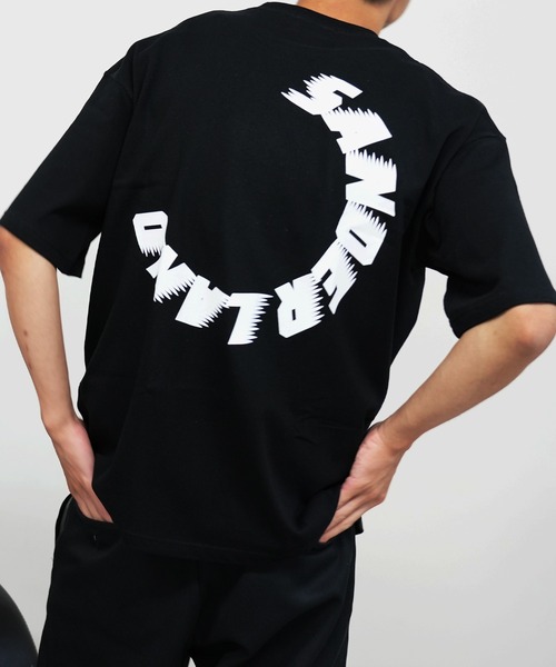 BASIS(ベイシス)の「SANDER LAND 9.1ozマグナムウェイト バックサークルロゴ ビッグシルエット 半袖Tシャツ(Tシャツ/カットソー・メンズ・ホワイト/ブラック・MEDIUM/LARGE/X-LARGE)」の4枚目の写真