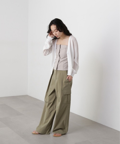 N.（N. Natural Beauty Basic）（エヌエヌナチュラルビューティーベーシック）の「シアーVネックフォルムカーディガン（カーディガン/ボレロ・レディース・ピンク/オフホワイト/ブラック・MEDIUM）」の7枚目の写真