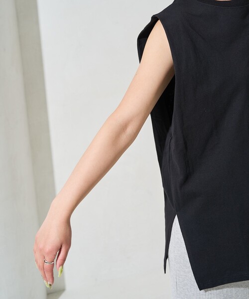 FREAK'S STORE（フリークスストア）の「限定展開　袖 インタック ノースリーブ Tシャツ（Tシャツ/カットソー・レディース・オフホワイト/ブルー/ブラック/オリーブ/レンガ/グレー・ﾌﾘ-）」の19枚目の写真