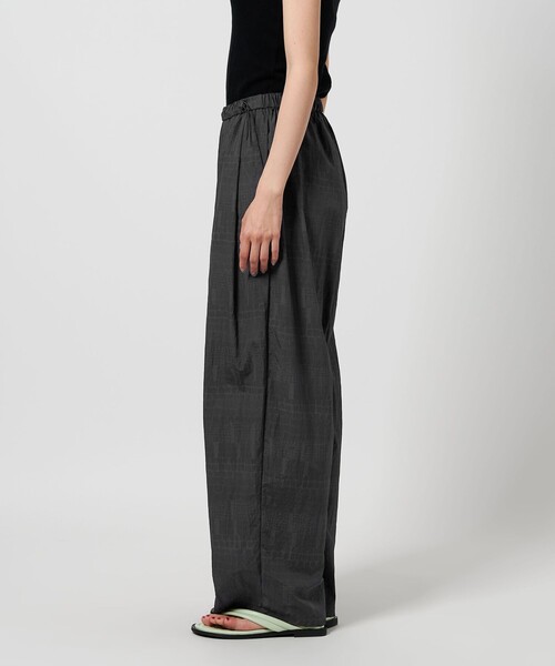 Charcoal TOKYO(チャコールトーキョー)の「【別注】<Charcoal>バギー パンツ(その他パンツ・レディース・ブラウン系/ダークグレー・FREE)」の10枚目の写真