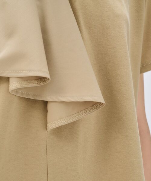 cloenc（クロエンス）の「【マシンウォッシュ】ラッフルプルオーバー（Tシャツ/カットソー・レディース・ブラック/ホワイト/ベージュ・02）」の20枚目の写真