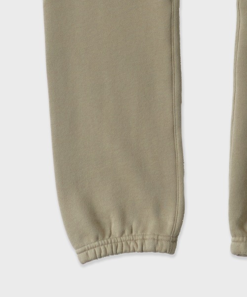 FOG ESSENTIALS（エフオージーエッセンシャルズ）の「FOG ESSENTIALS/エッセンシャルズ 21SS SWEAT PANTS スウェットパンツ（スウェットパンツ・メンズ・モスグリーン/ダークベージュ/クリーム・L/M/S）」の7枚目の写真