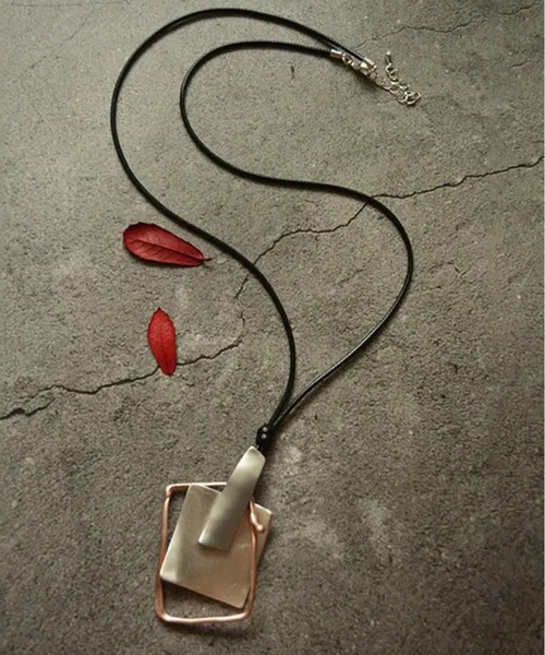 NOLITA LABORATORY(ノリータラボラトリー)の「【 NOLITA / ノリータ 】メタリック ジオメトリック ボヘミアン ペンダント ネックレス(ネックレス・レディース・ブラック・FREE)」の7枚目の写真