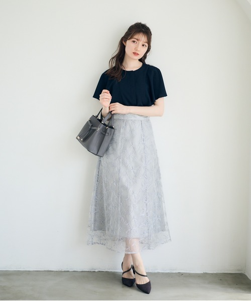12Twelve Agenda（トゥエルブ　アジェンダ）の「フリルスリーブジョーゼットブラウス（シャツ/ブラウス・レディース・ネイビー/グレイッシュベージュ・M）」の8枚目の写真