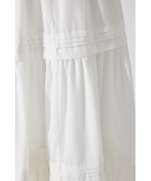 rienda(リエンダ)の「ウエストシャーリングタックデザインフレアスカート(スカート・レディース・ホワイト/ブラック/マルチ・FREE)」の13枚目の写真