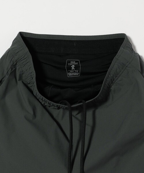 On（オン）の「＜On＞7 CORE SHORTS ショーツ ショートパンツ（その他パンツ・メンズ・ダークグレー/ブラック・S/XS/M）」の7枚目の写真