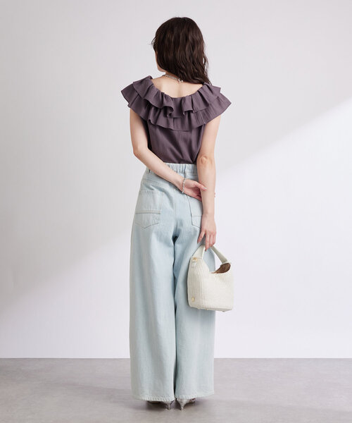 La boutique BonBon（ラブティックボンボン）の「【最強愛され】ギャザーフリルリボンノースリブラウス（シャツ/ブラウス・レディース・チャコールグレー/サックスブルー/ホワイト/オフホワイト・FREE）」の20枚目の写真