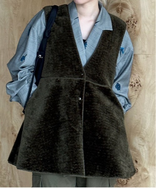 BOA V NECK REVERSIBLE PEPLUM VEST（ベスト）｜Ameri（アメリ