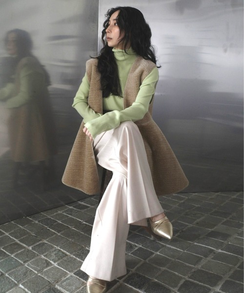 BOA V NECK REVERSIBLE PEPLUM VEST（ベスト）｜Ameri（アメリ