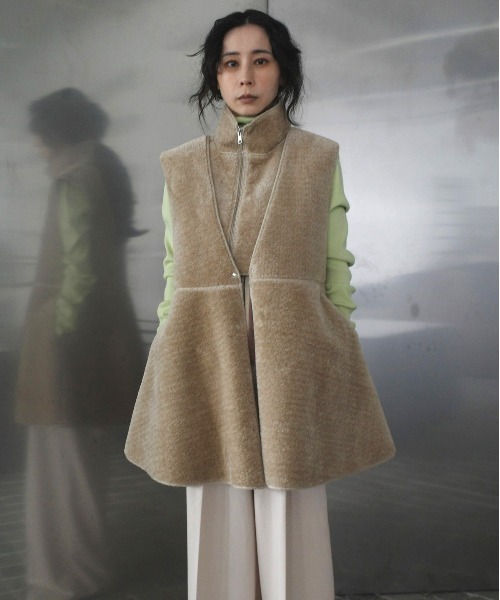 トップス BOA V NECK REVERSIBLE PEPLUM VEST ameri BOA V NECK REVERSIBLE PEPLUM VEST（ベスト）｜Ameri（アメリ