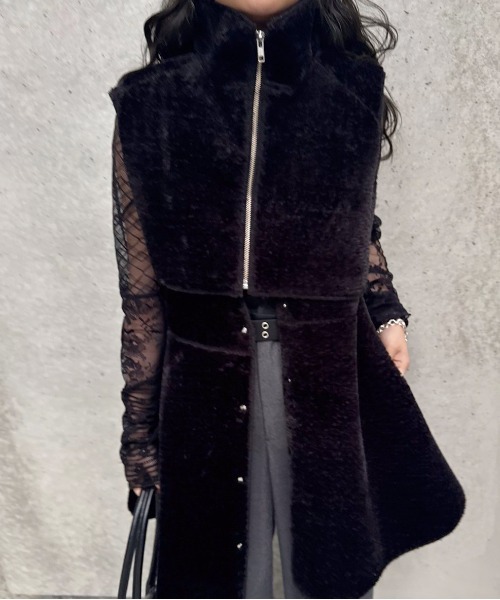 BOA V NECK REVERSIBLE PEPLUM VEST（ベスト）｜Ameri（アメリ